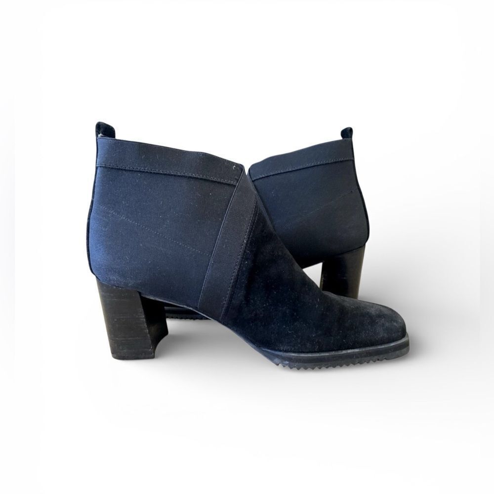 Stuart Weitzman Black Chelsea Suede and elastic Block Heel square toe Bootie 9.5